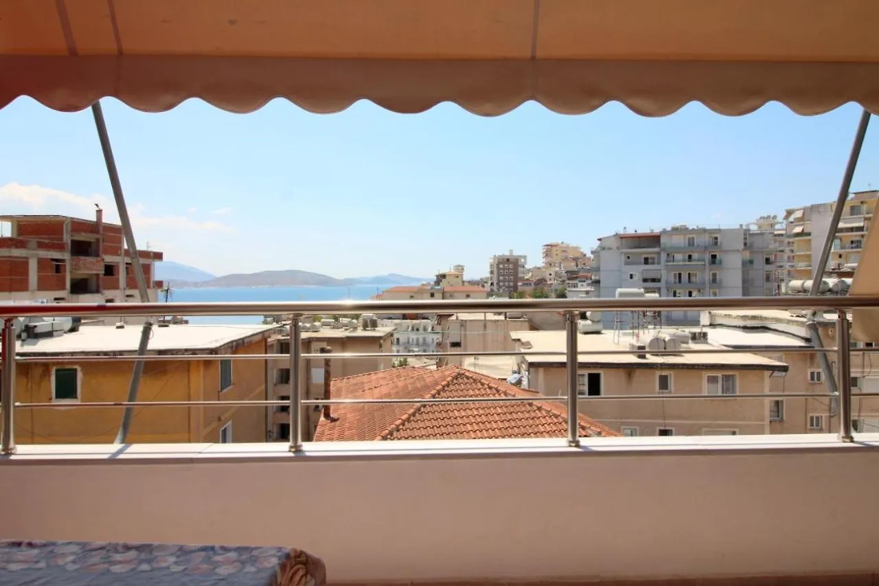 Mona'S Hostel Saranda