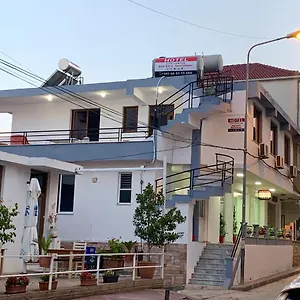 3* Hotel Center