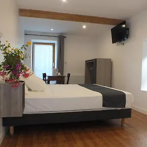 https://hotel-du-parc.hotels-rhonealpes.com